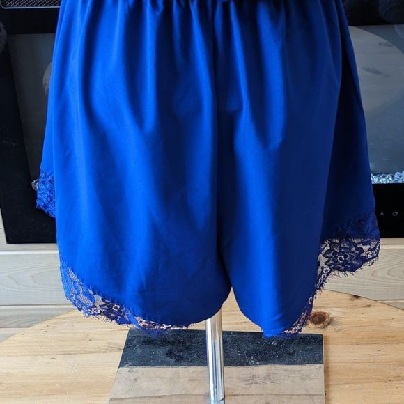 Skort Nautical Blue with lace shoulders and bottom Cross over Skort Size Large - Picture 4 of 10